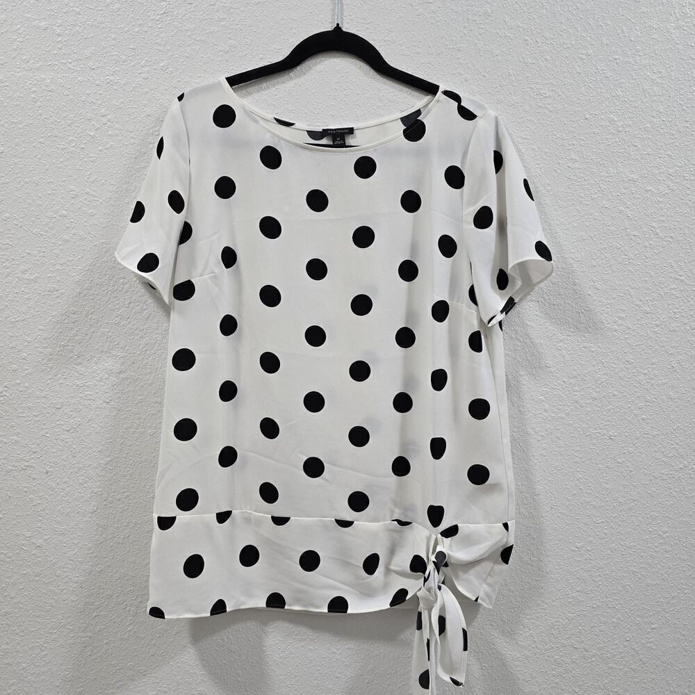 Ann Taylor Black and Withe Polka Dot Wrap Blouse Short Sleeve Top Casual Size M